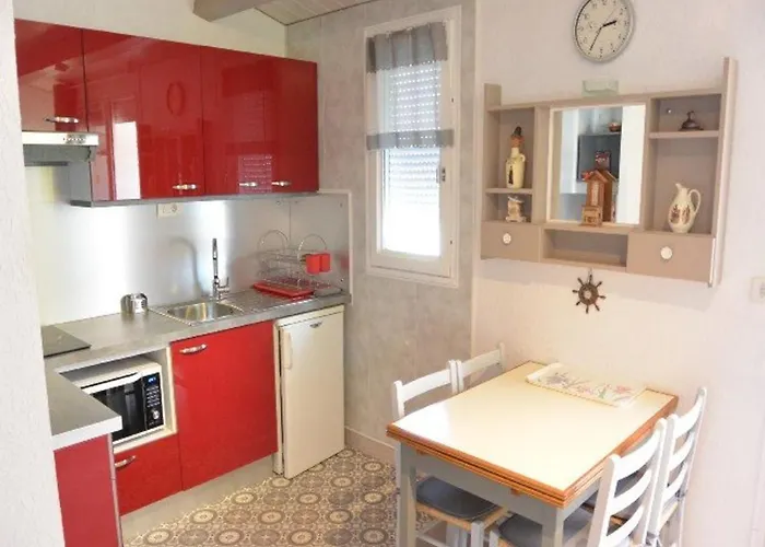 Climatise 5 Pers, Parking, Proche - Fr-1-607-66 דירה *